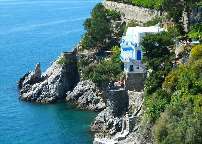 San Michele 3*